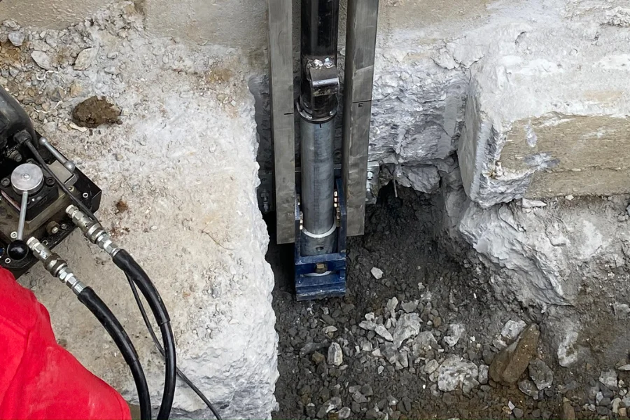 Injection Pier Installation ()